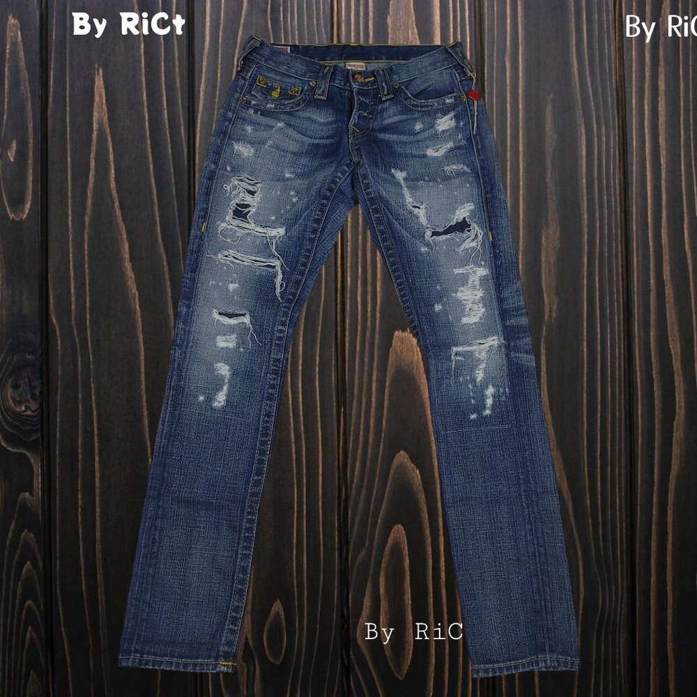 True Religion Cameron Skinny Women's Jeans Size 26x32 Distressed Low Rise Zip